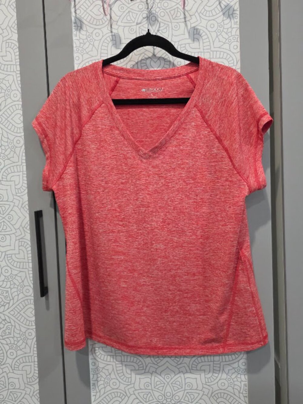 Ideology Rapid Dry Performance V-neck T-shirt, Coral Color, Women's XL